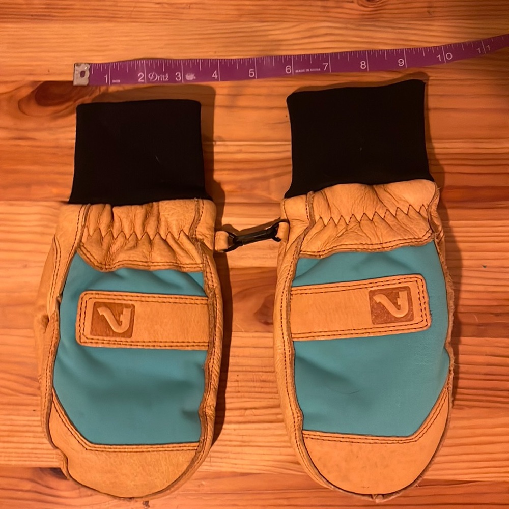 Flylow Unicorn Mitt